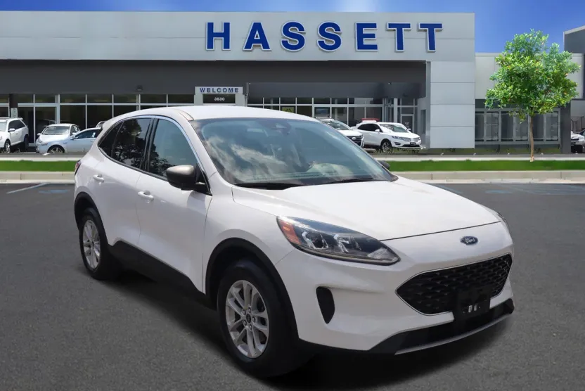 2022 Ford Escape SE photo 1
