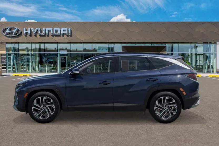 2025 Hyundai Tucson Hybrid Limited photo 1