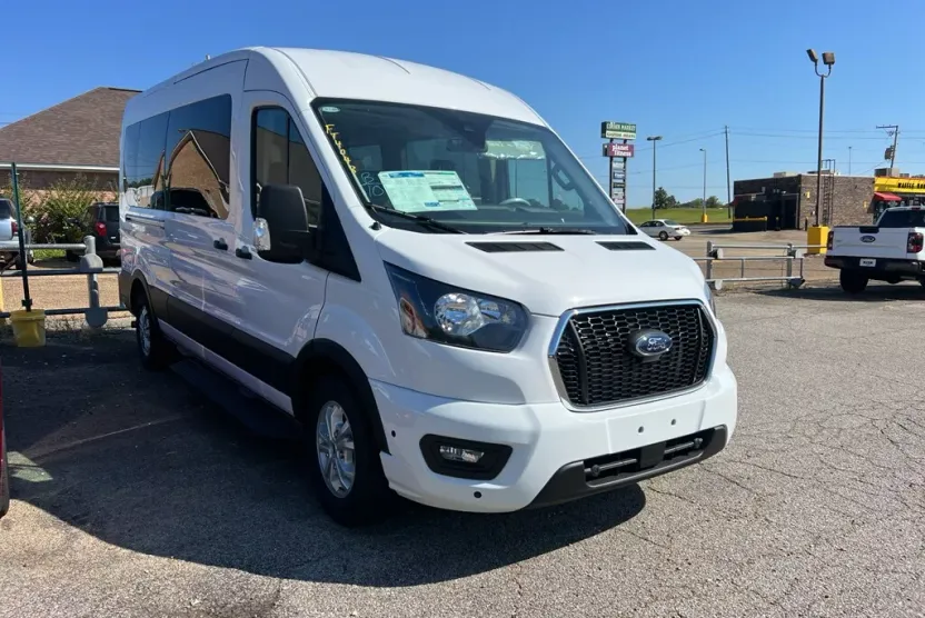 2025 Ford Transit XLT photo 1