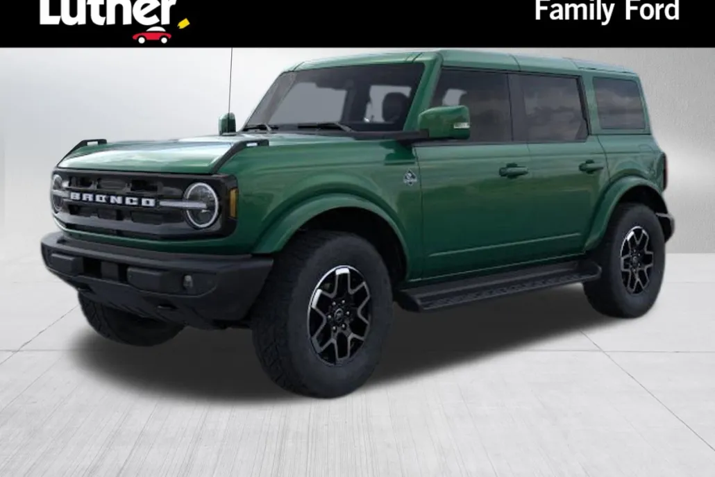 2025 Ford Bronco Outer Banks photo 1