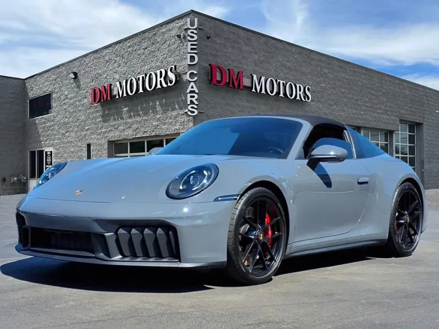 2025 Porsche 911 Targa 4 GTS photo 1