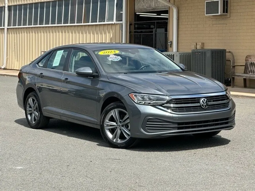 2024 Volkswagen Jetta 1.5T SE photo 1