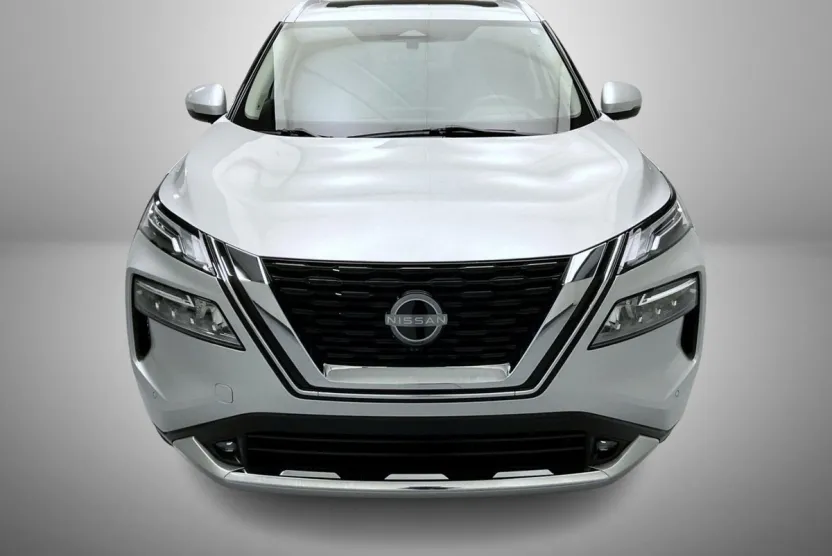 2022 Nissan Rogue Platinum AWD photo 1
