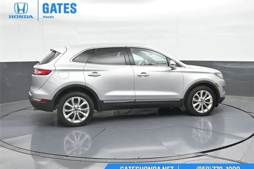 2017 Lincoln MKC Select photo 1