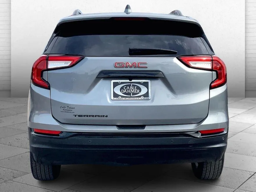 2023 Gmc Terrain SLE photo 1