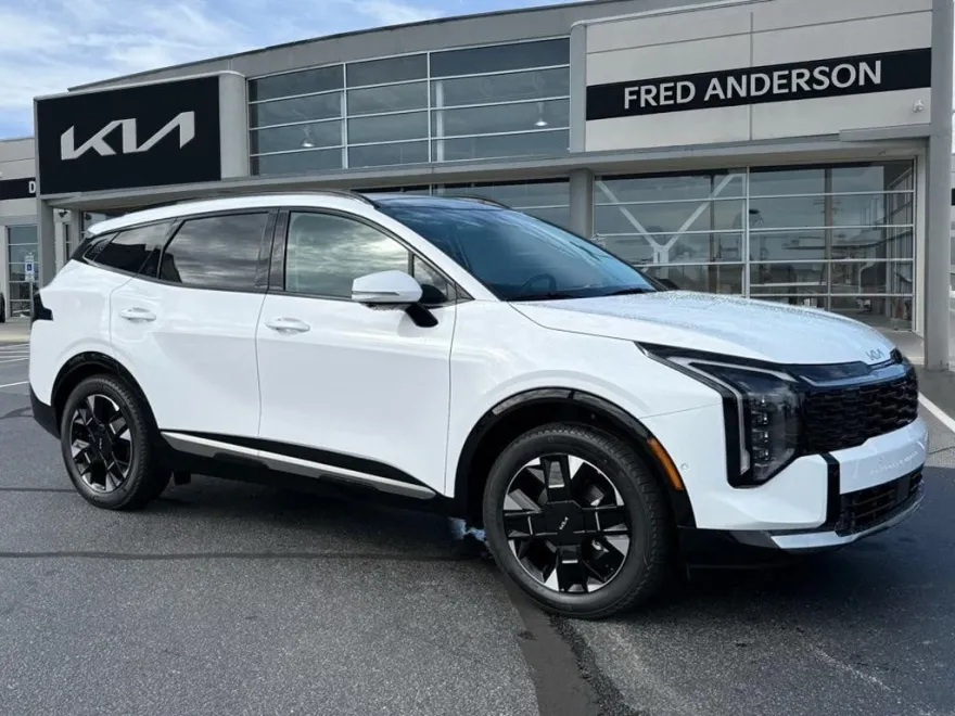 2026 Kia Sportage photo 1