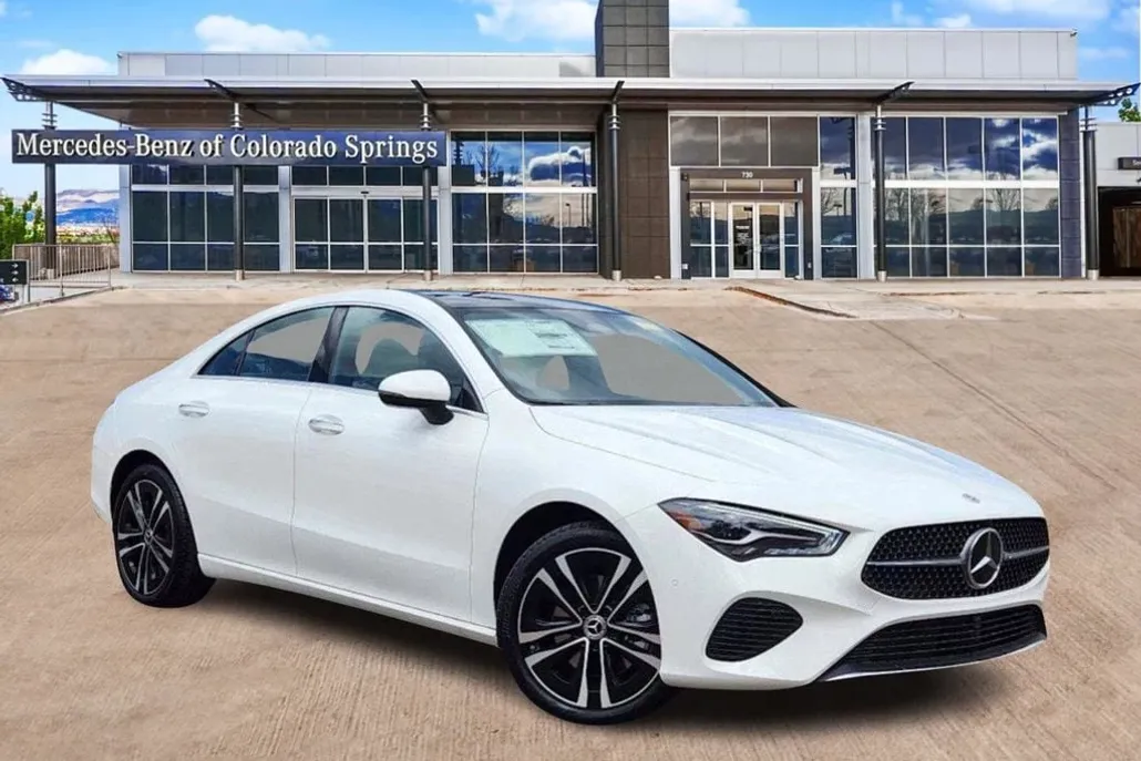 2025 Mercedes Benz CLA 250 4MATIC photo 1