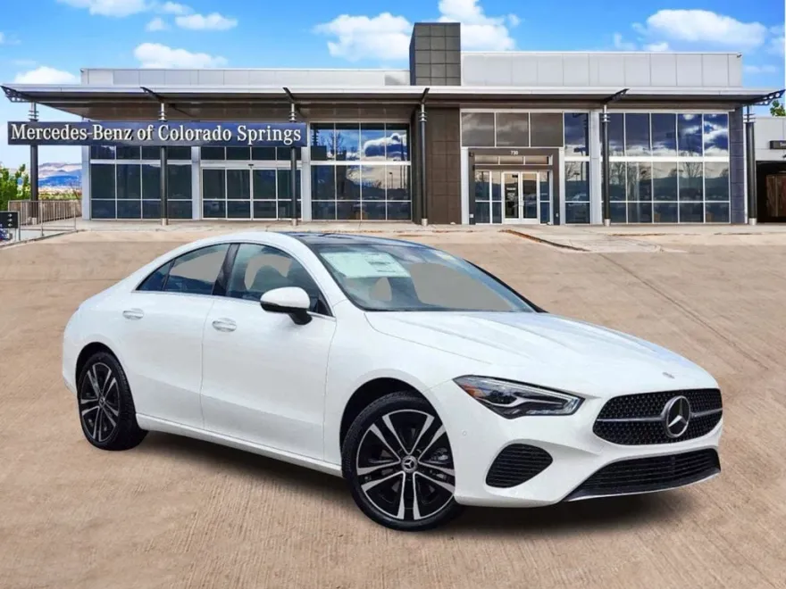 2025 Mercedes Benz CLA 250 4MATIC photo 1