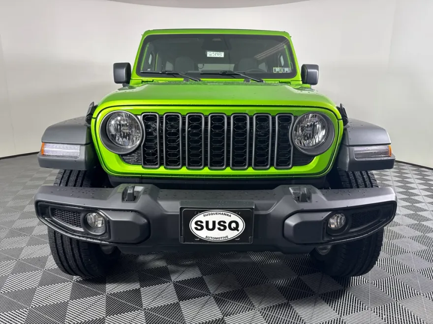 2025 Jeep Wrangler 4xe Sport S photo 1