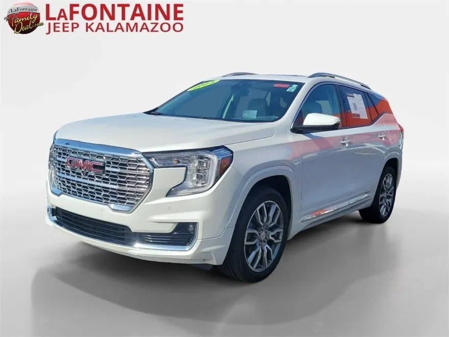 2023 Gmc Terrain Denali photo 1