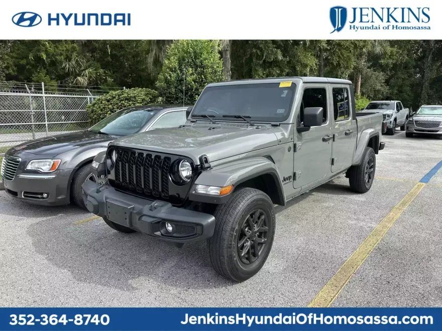 2022 Jeep Gladiator Altitude photo 1