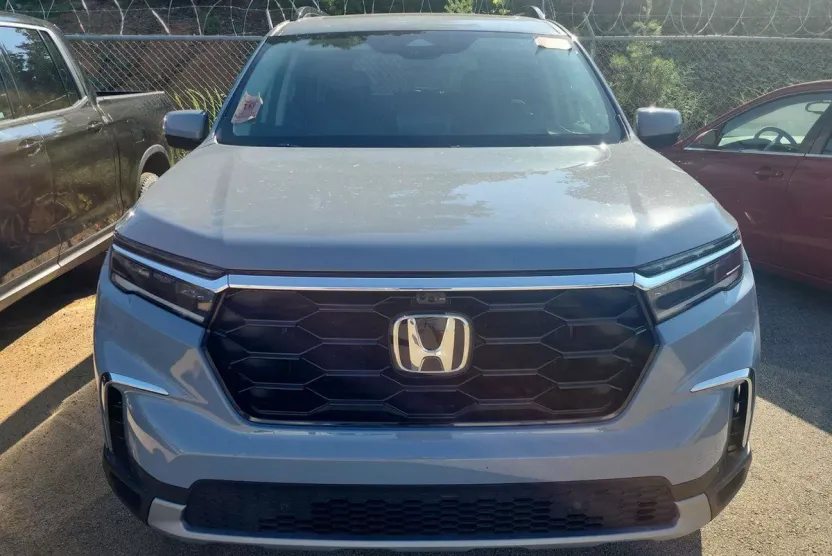 2023 Honda Pilot Elite photo 1