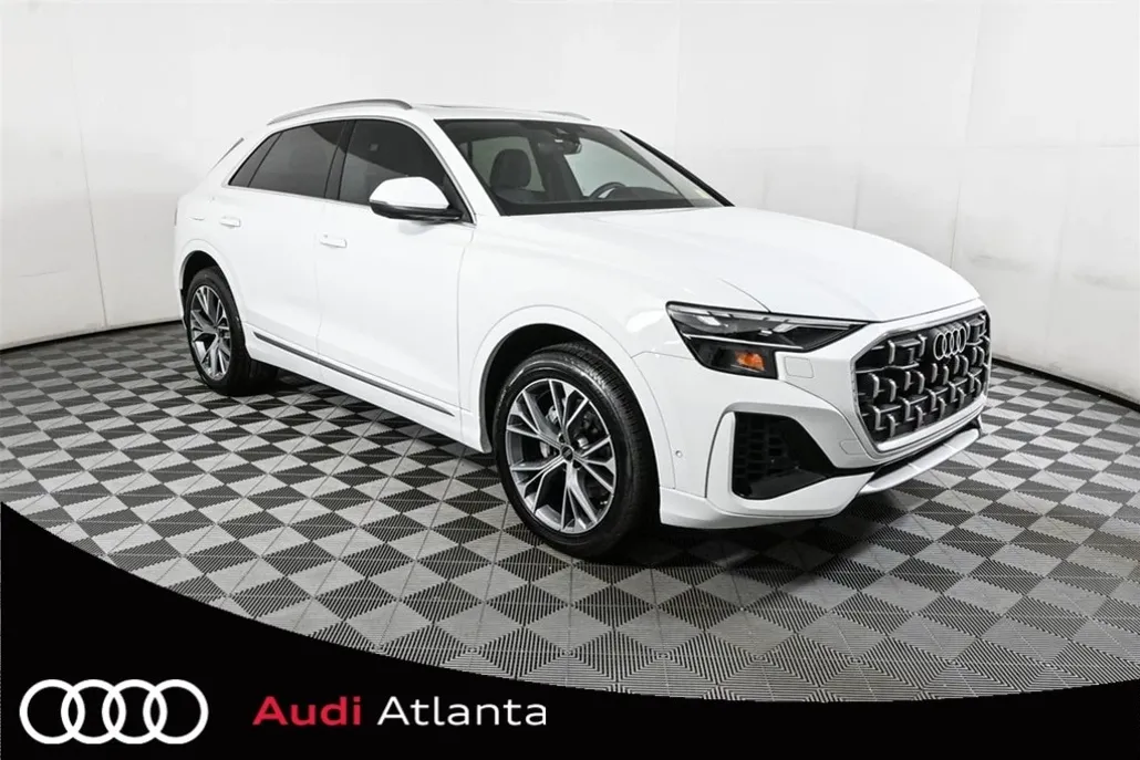 2025 Audi Q8 55 Premium photo 1