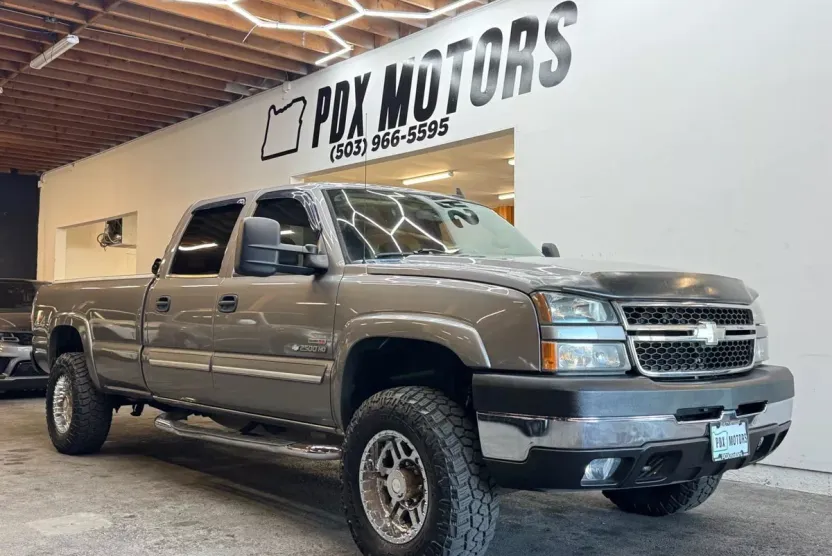 2006 Chevrolet Silverado 2500HD LT photo 1