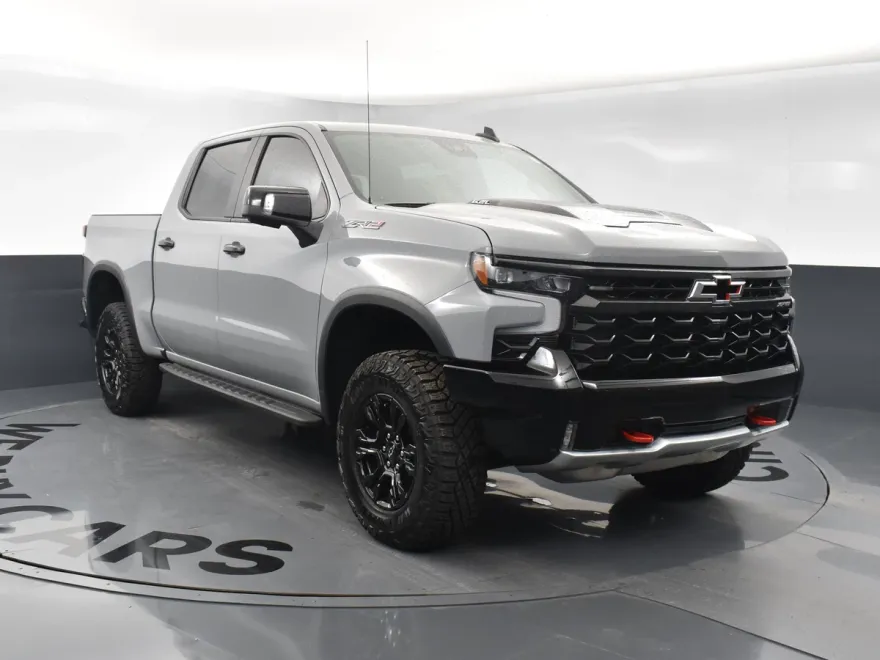 2024 Chevrolet Silverado 1500 ZR2 photo 1