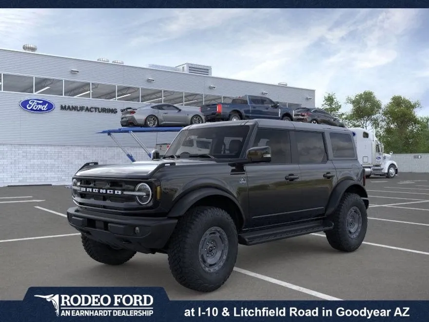 2025 Ford Bronco Outer Banks photo 1