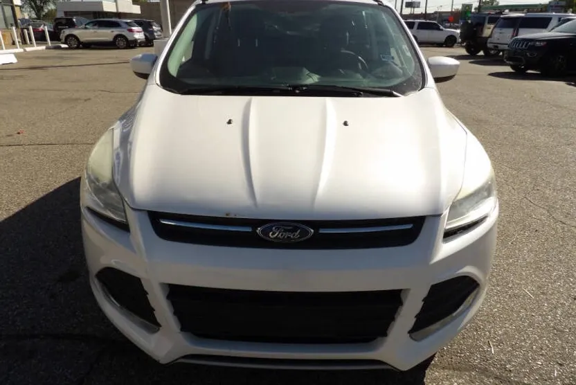 2015 Ford Escape SE photo 1