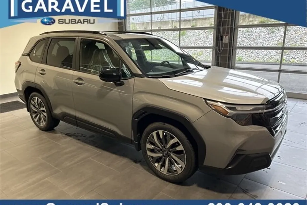 2025 Subaru Forester Touring photo 1