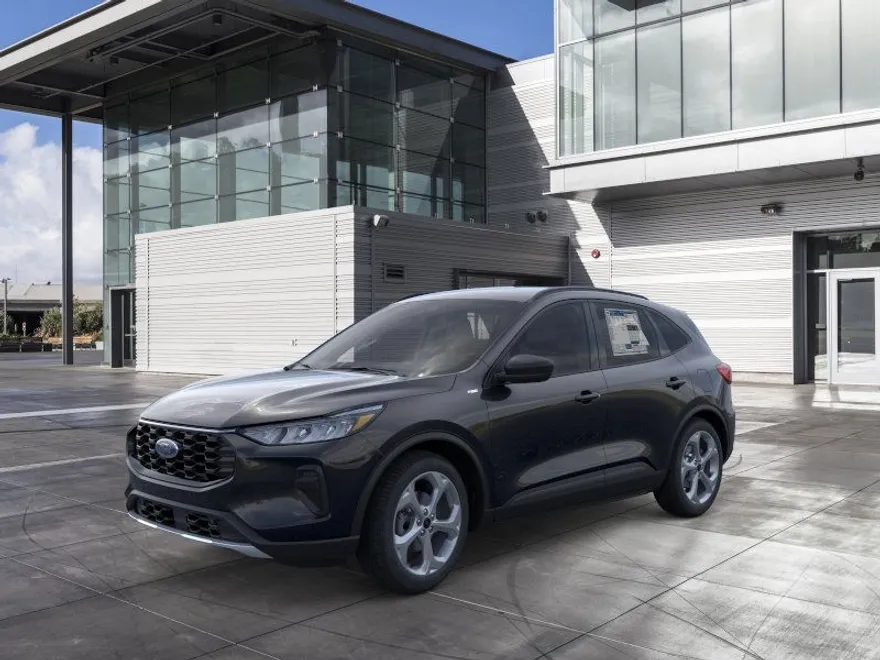 2025 Ford Escape ST-Line photo 1