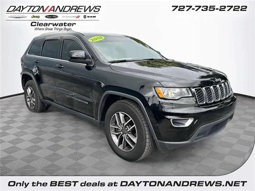 2019 Jeep Grand Cherokee Laredo E photo 1