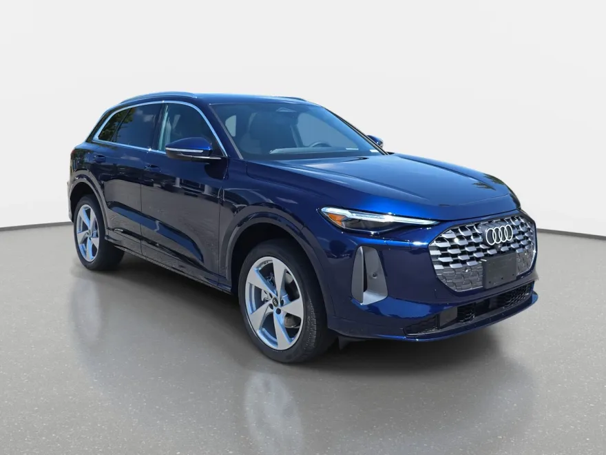 2025 Audi Q5 2.0T Premium Plus photo 1
