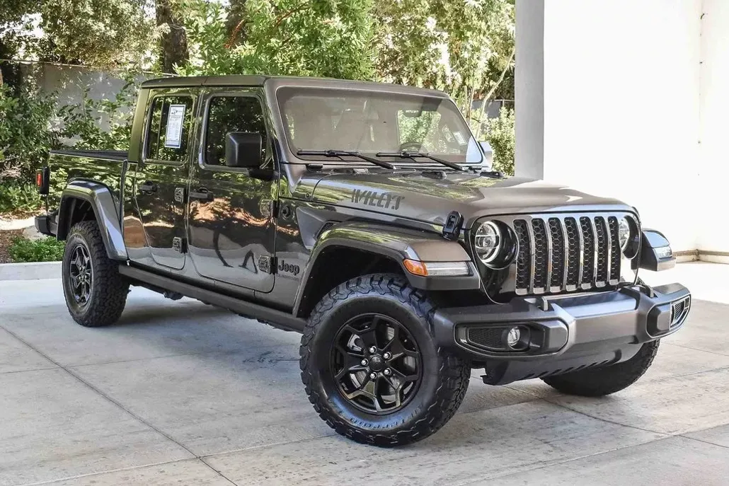 2022 Jeep Gladiator Willys photo 1