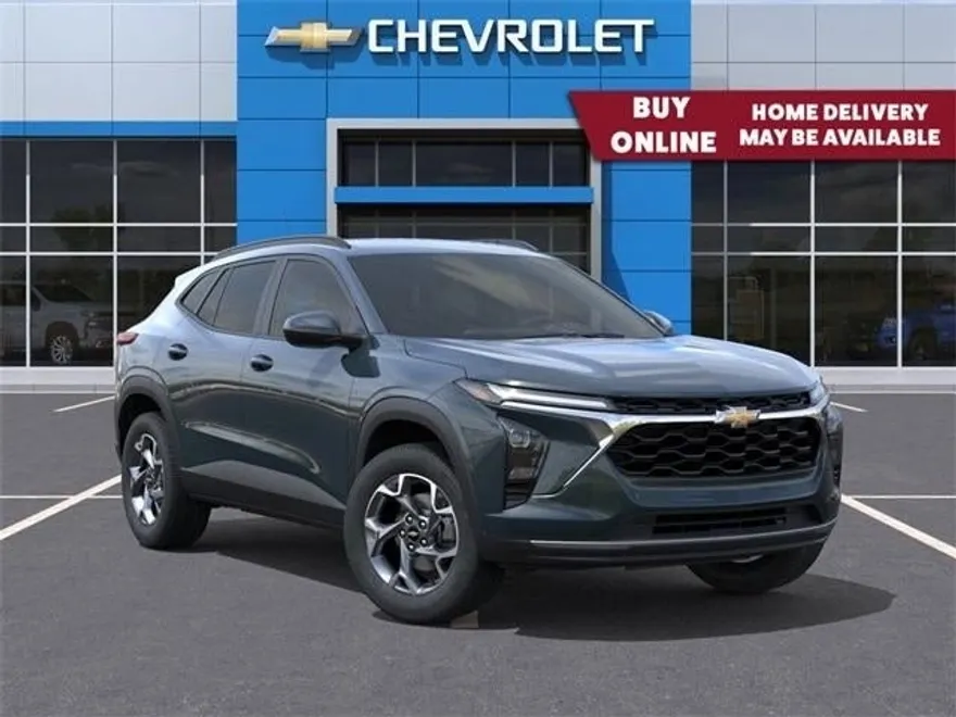 2025 Chevrolet Trax LT photo 1