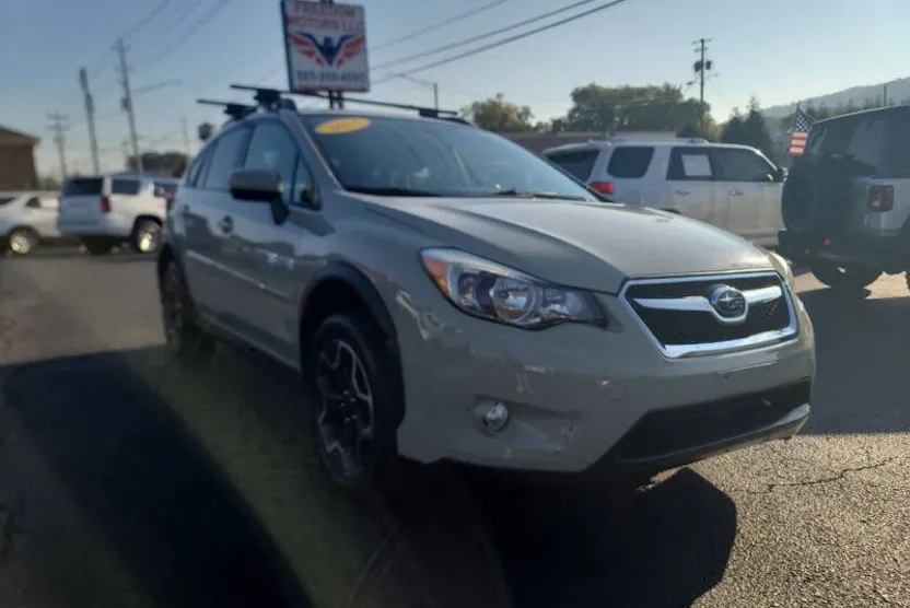 2015 Subaru Crosstrek 2.0i Premium photo 1