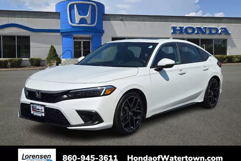 2022 Honda Civic Hatchback Sport Touring photo 1