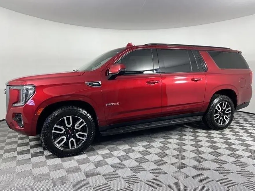 2021 Gmc Yukon XL AT4 photo 1