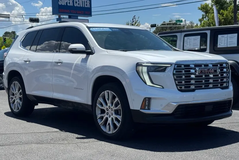 2025 Gmc Acadia Denali photo 1