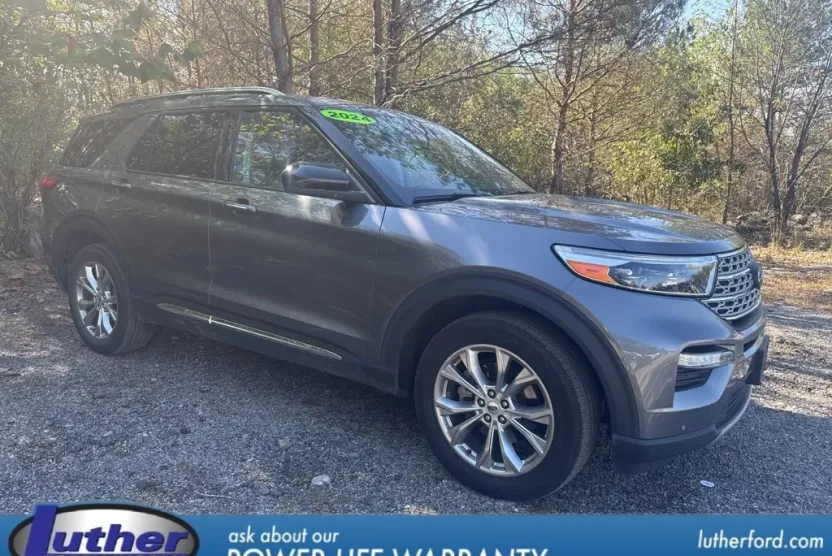 2024 Ford Explorer Limited photo 1