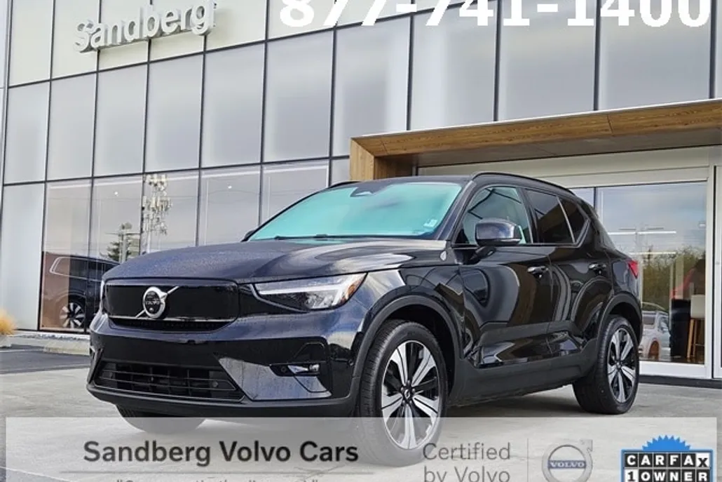2023 Volvo XC40 Recharge Plus photo 1