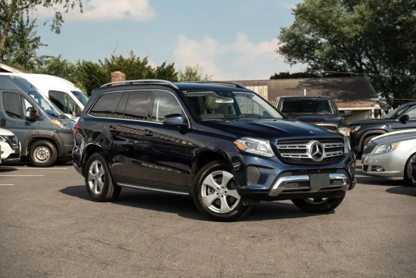 2017 Mercedes Benz GLS 450 photo 1