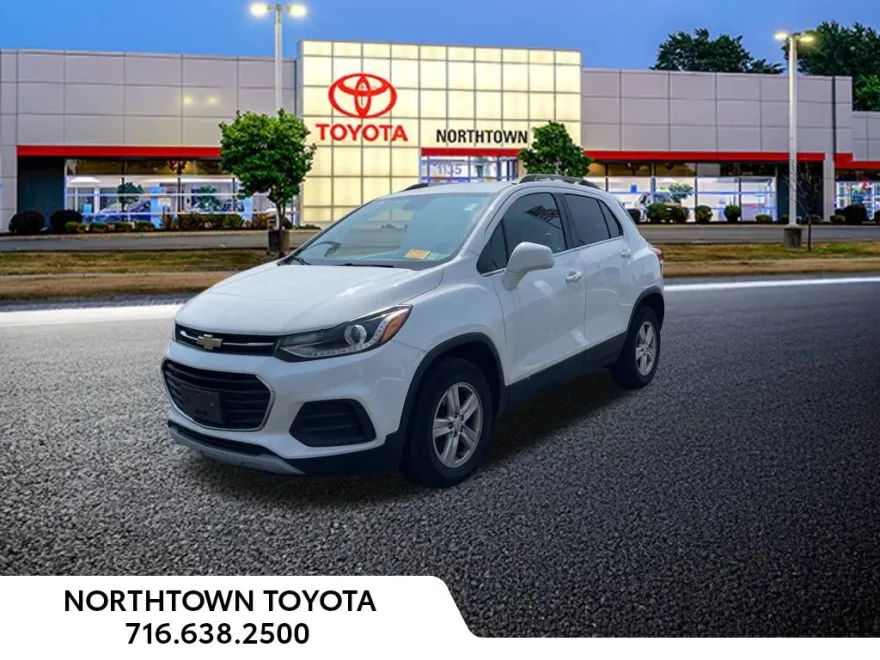 2020 Chevrolet Trax LT photo 1