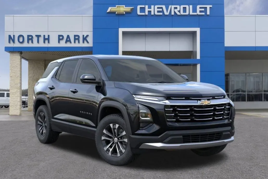 2026 Chevrolet Equinox LT photo 1