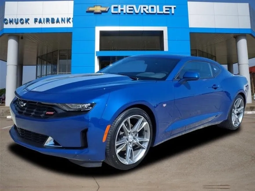 2023 Chevrolet Camaro 2LT photo 1