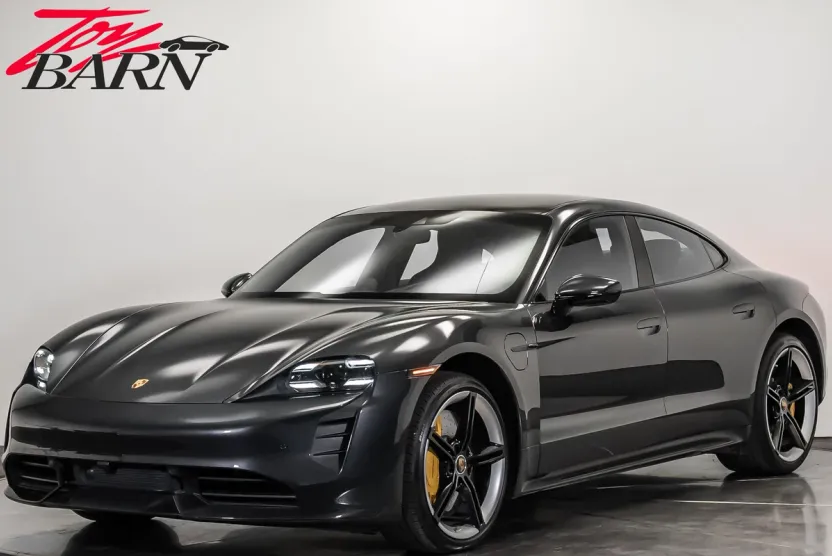 2021 Porsche Taycan Turbo S photo 1