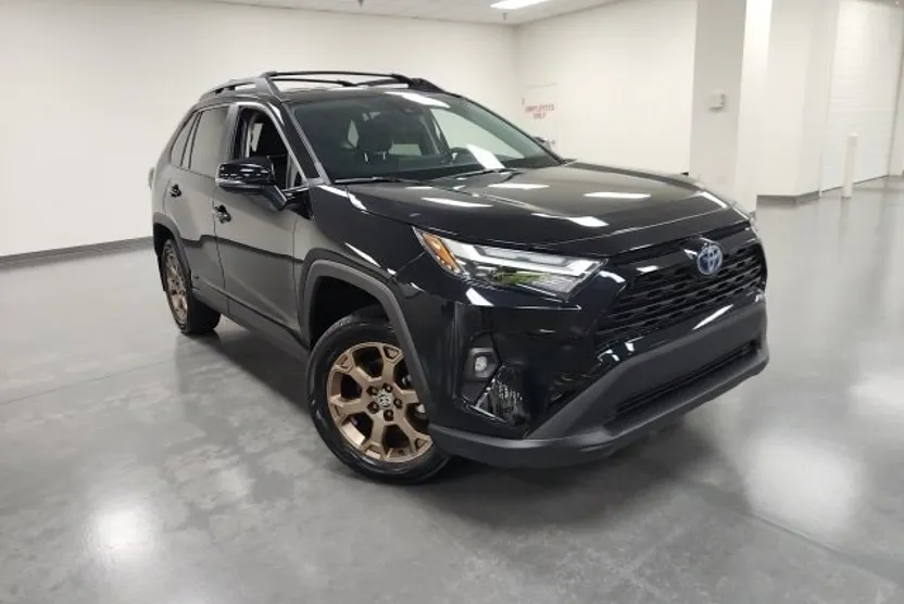 2023 Toyota RAV4 Hybrid photo 1