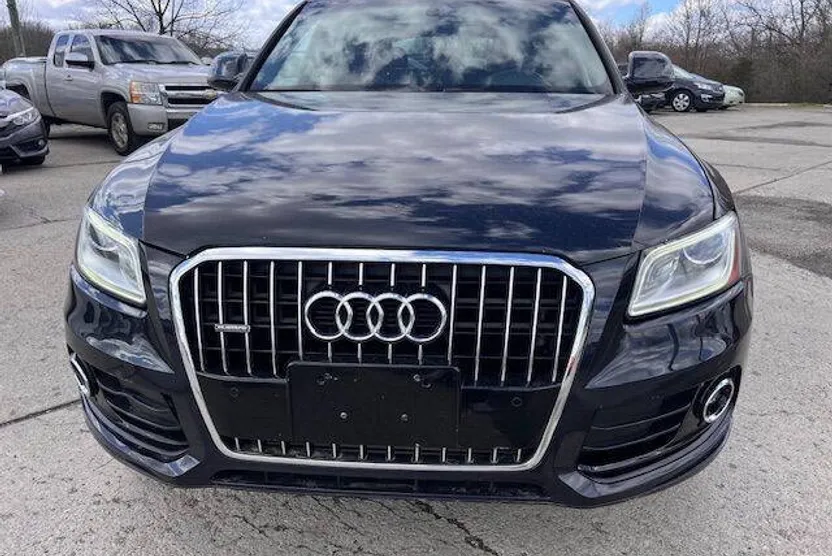 2015 Audi Q5 2.0T Premium Plus photo 1