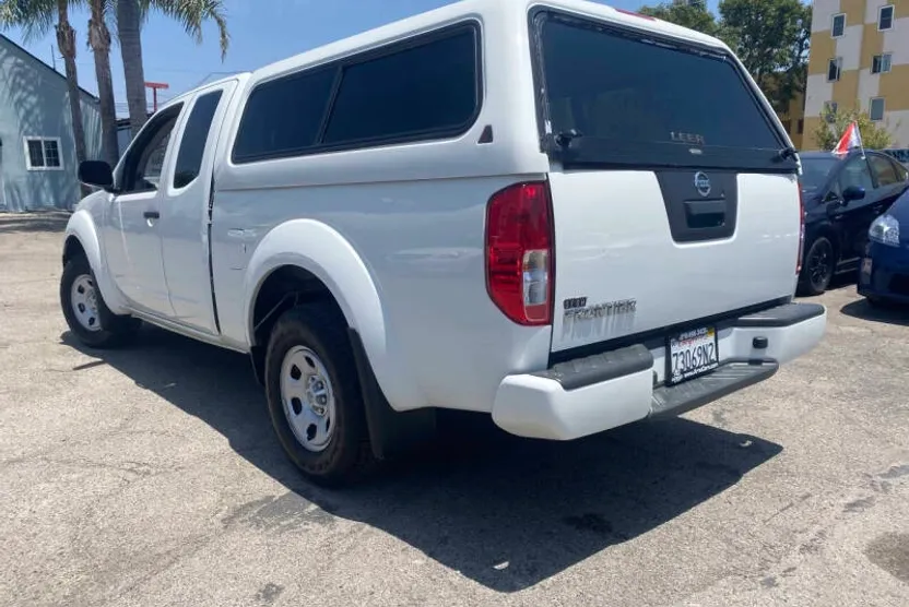 2018 Nissan Frontier SV photo 1
