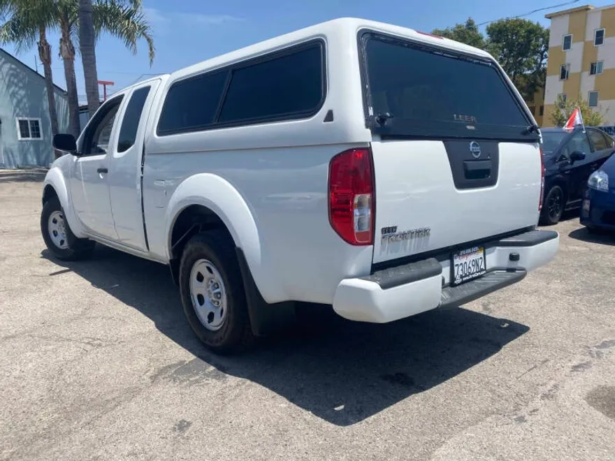 2018 Nissan Frontier SV photo 1