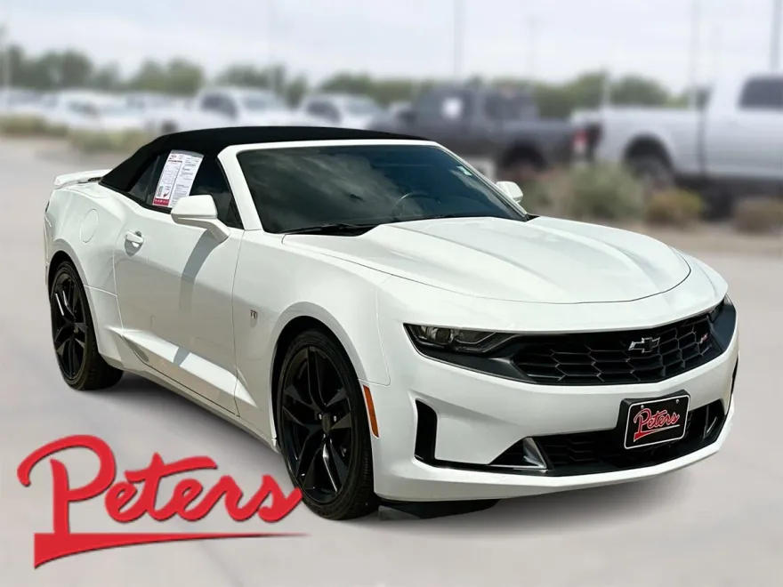 2023 Chevrolet Camaro 2LT photo 1