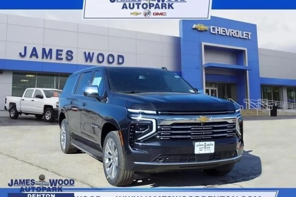 2025 Chevrolet Suburban Premier photo 1