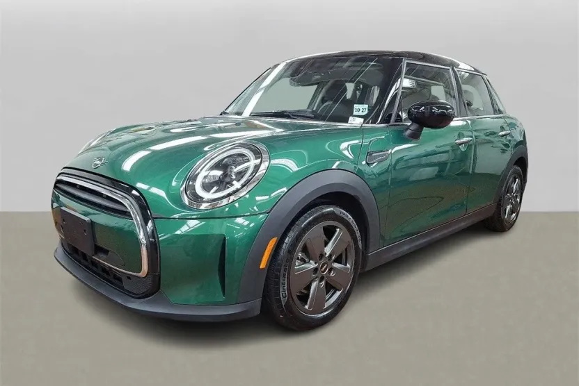 2023 Mini Cooper Signature photo 1