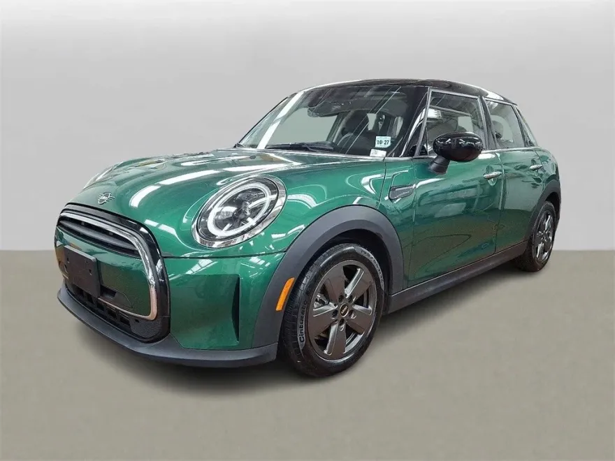 2023 Mini Cooper Signature photo 1