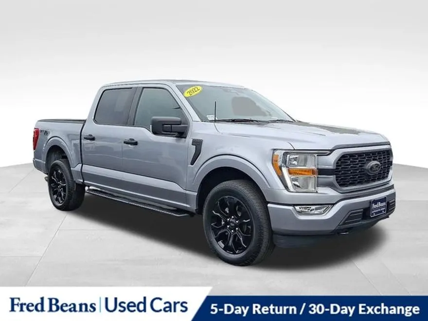 2022 Ford F-150 XL photo 1