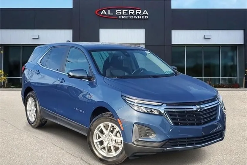 2024 Chevrolet Equinox LT photo 1