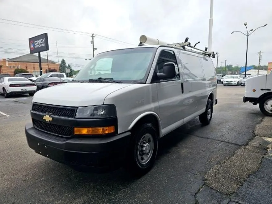 2018 Chevrolet Express Cargo Van photo 1