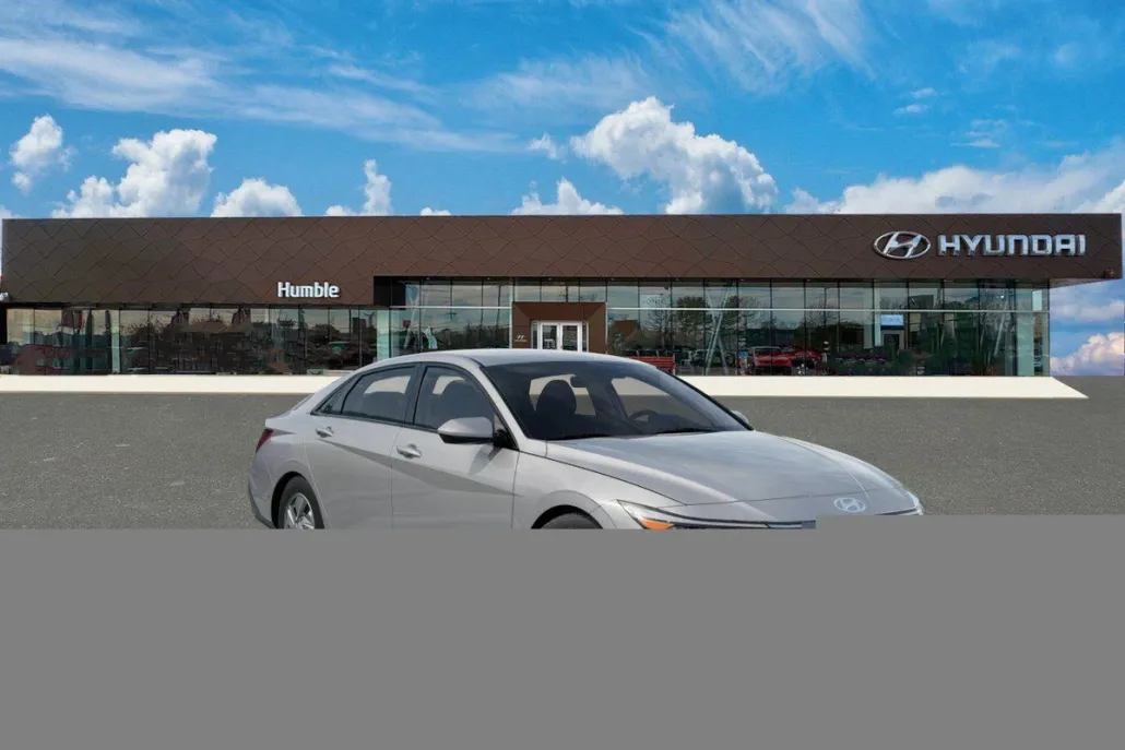 2025 Hyundai Elantra SE photo 1